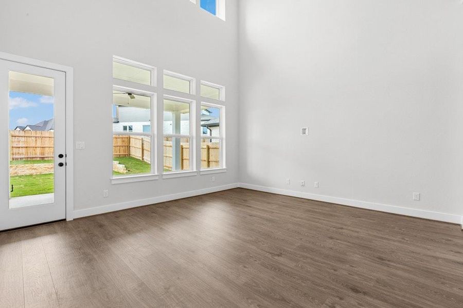 Spacious, unfurnished interior of a new home in Blackhawk, Pflugerville (Image 24).