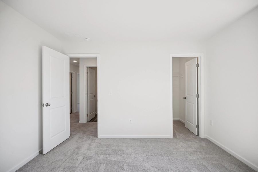 Representative unfurnished interior of a home built from the Pegasus by Starlight Homes in Sunrise at Arbor Ridge, La Vergne (Image 25).