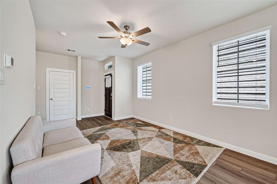 Spacious, unfurnished interior of a new home in Park Row Village, Houston (Image 24). Spacious, unfurnished interior of a new home in Park Row Village, Houston (Image 24).
