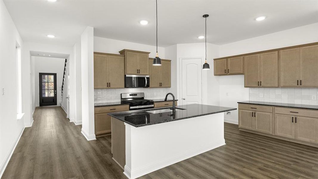 05. 437 Silent Pond - Kitchen (2) 05. 437 Silent Pond - Kitchen (2)