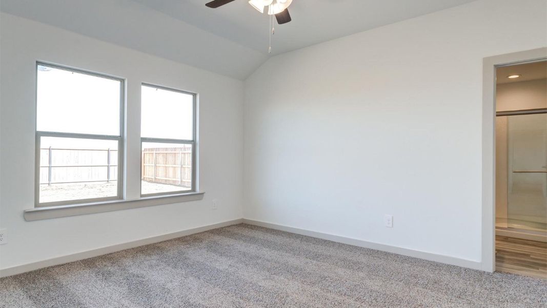 Representative unfurnished interior of a home built from the The Elgin by D.R. Horton in Everest Heights, Lubbock (Image 12).