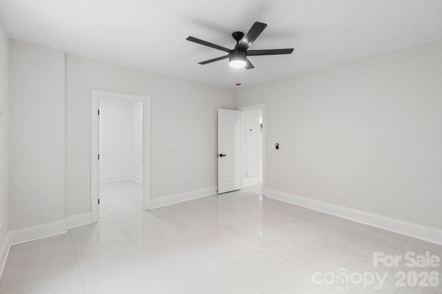 Basement Bedroom Basement Bedroom