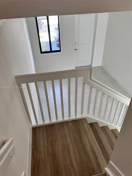 Spacious, unfurnished interior of a new home in , Homestead (Image 4).