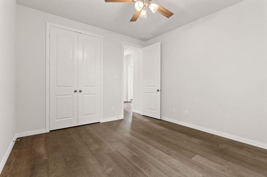 Spacious, unfurnished interior of a new home in , Prosper (Image 19).