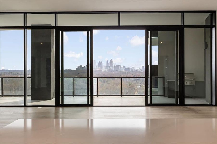 Spacious, unfurnished interior of a new home in The Dillon Buckhead, Atlanta (Image 34).
