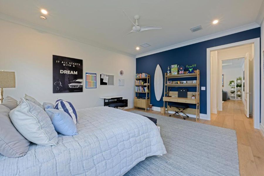 GUEST SUITE 2 - 2ND FLOOR GUEST SUITE 2 - 2ND FLOOR