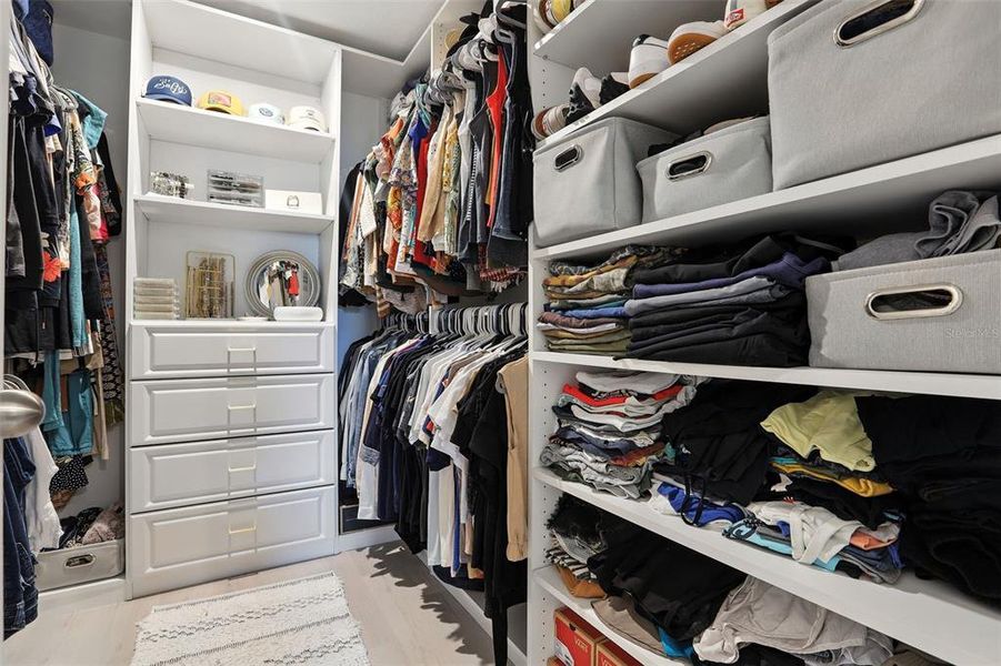 Furnished interior view inside a new home in Waterbrooke, Clermont (Image 16). Furnished interior view inside a new home in Waterbrooke, Clermont (Image 16).