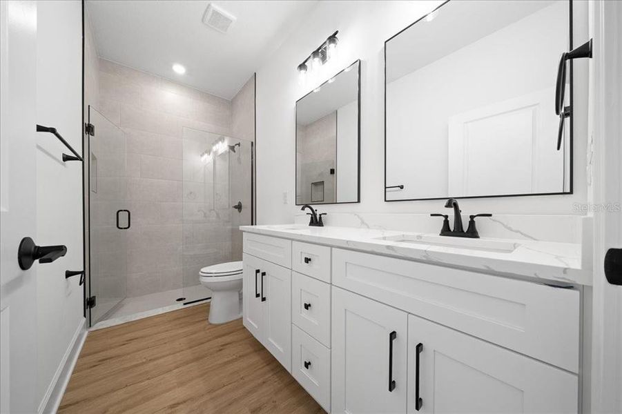 Furnished interior view inside a new home in , Spring Hill (Image 10).