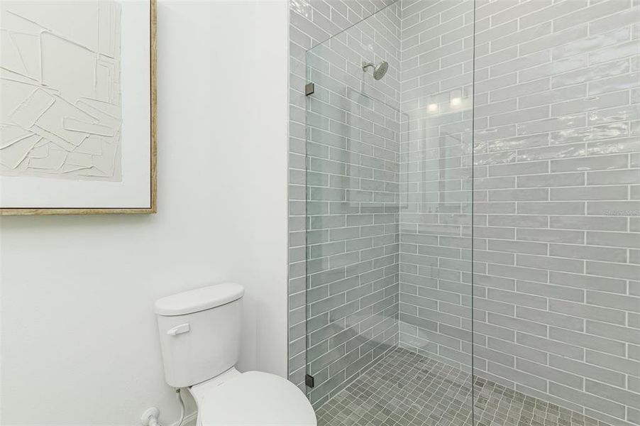 Furnished interior view inside a new home in Vivir, Valrico (Image 12).
