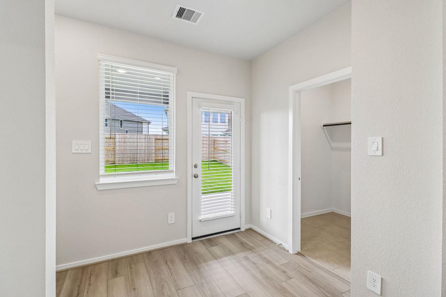 Spacious, unfurnished interior of a new home in Riviera Pines - Premier Series, Huffman (Image 23). Spacious, unfurnished interior of a new home in Riviera Pines - Premier Series, Huffman (Image 23).
