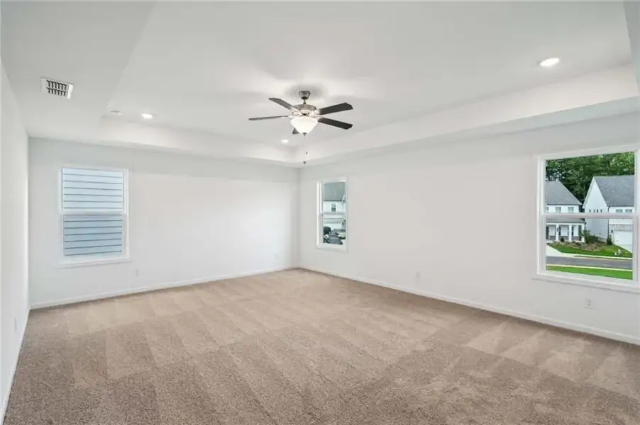 Spacious, unfurnished interior of a new home in Eastlyn Crossing, Flowery Branch (Image 22). Spacious, unfurnished interior of a new home in Eastlyn Crossing, Flowery Branch (Image 22).