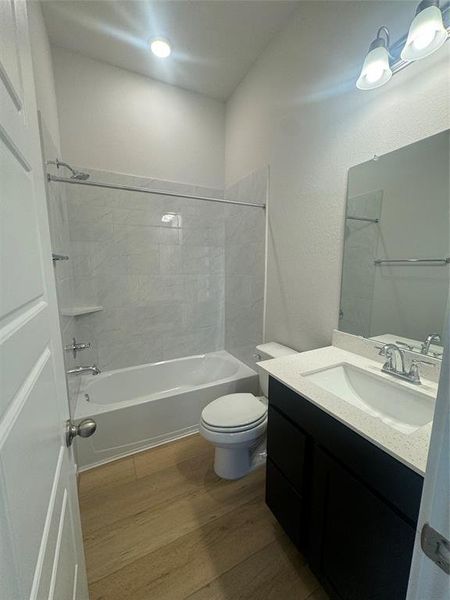 Light and bright design selections for front full bath make is feel huge.