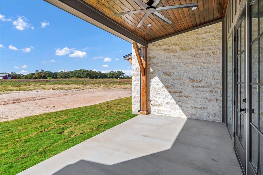 Exterior details and patio area of a home in Oak Water Ranch, Granbury (Image 2). Exterior details and patio area of a home in Oak Water Ranch, Granbury (Image 2).