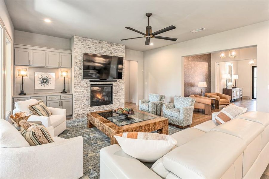 Furnished interior view inside a new home in , Mabank (Image 13). Furnished interior view inside a new home in , Mabank (Image 13).