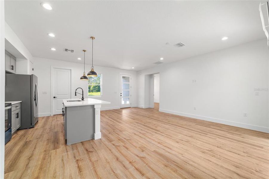 Image 46 of a home in .