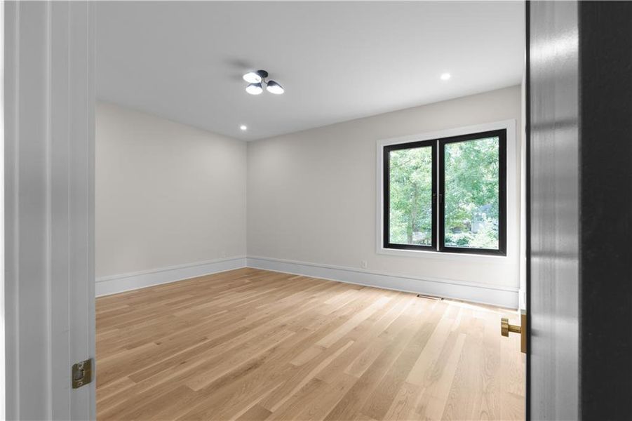 Spacious, unfurnished interior of a new home in , Atlanta (Image 46). Spacious, unfurnished interior of a new home in , Atlanta (Image 46).