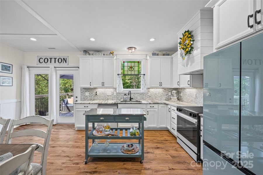 Furnished interior view inside a new home in , Clover (Image 28). Furnished interior view inside a new home in , Clover (Image 28).