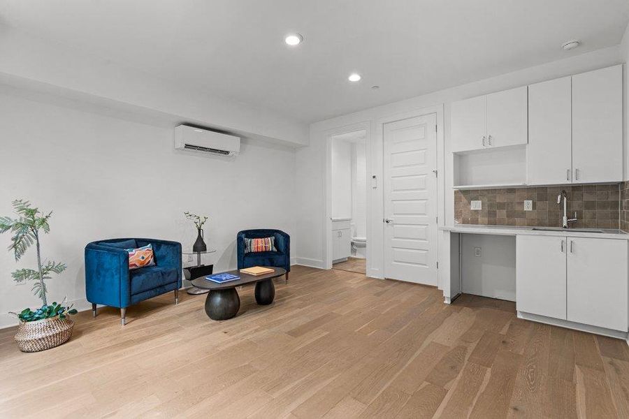 Furnished interior view inside a new home in Bluebonnet Lofts, Austin (Image 27). Furnished interior view inside a new home in Bluebonnet Lofts, Austin (Image 27).