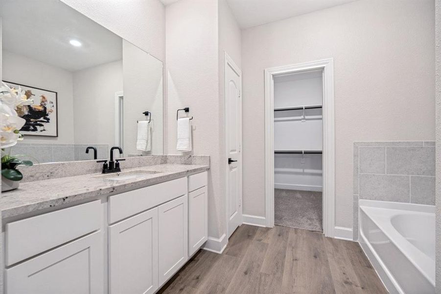 Furnished interior view inside a new home in Southaven, Hutchins (Image 9). Furnished interior view inside a new home in Southaven, Hutchins (Image 9).