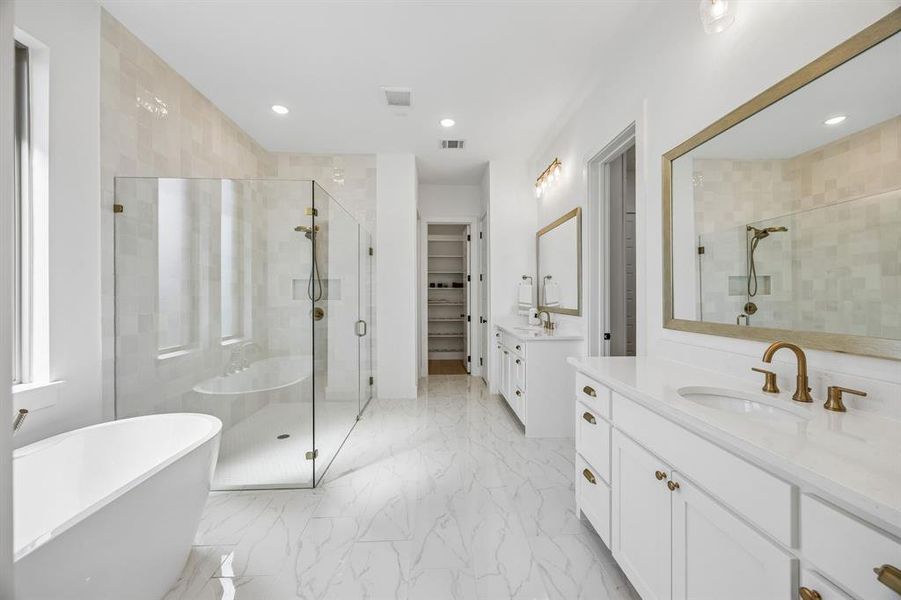 Furnished interior view inside a new home in , Prosper (Image 18).