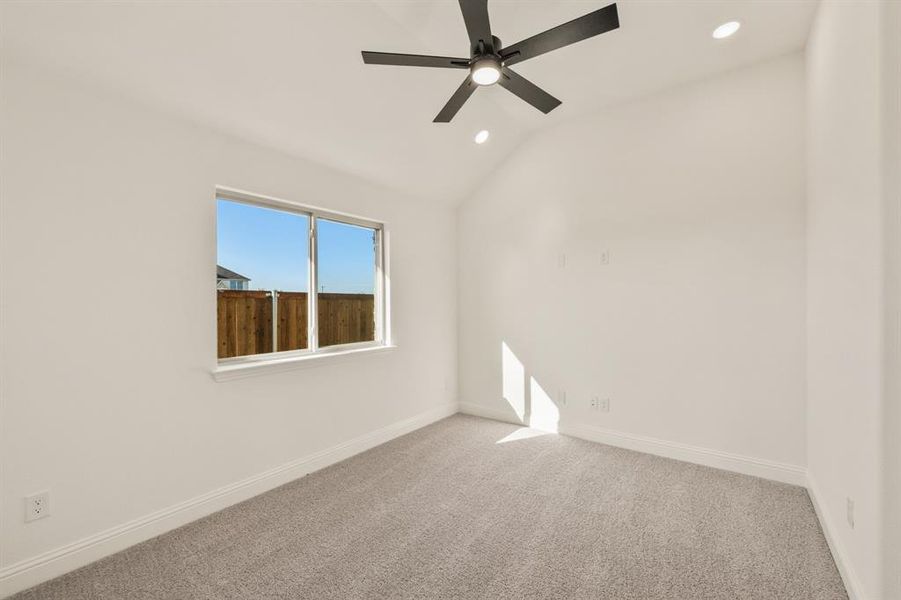 Spacious, unfurnished interior of a new home in Stone River Glen 50s, Royse City (Image 33). Spacious, unfurnished interior of a new home in Stone River Glen 50s, Royse City (Image 33).
