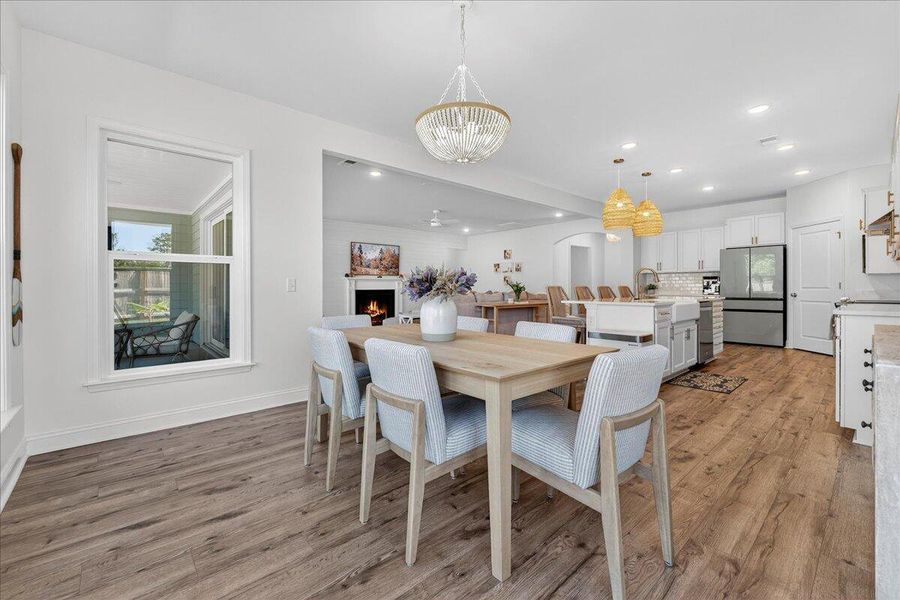 Furnished interior view inside a new home in , Johns Island (Image 12). Furnished interior view inside a new home in , Johns Island (Image 12).