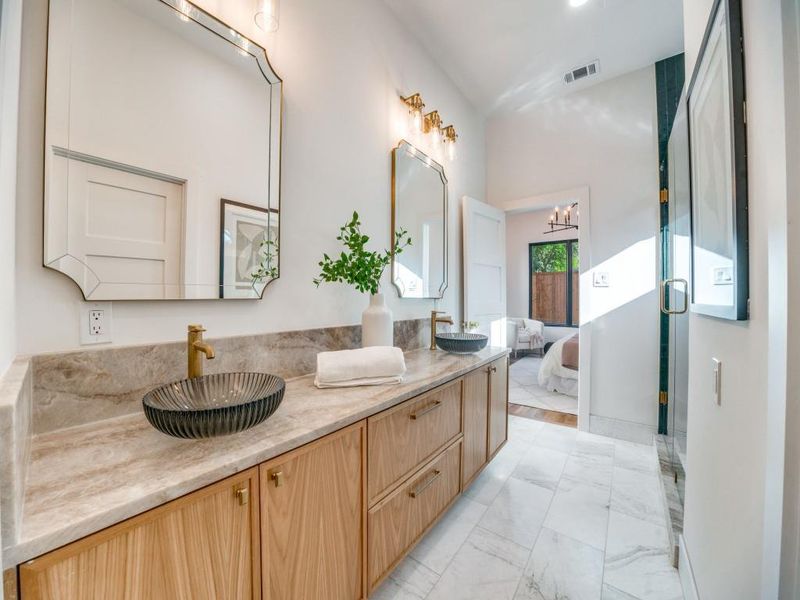 Furnished interior view inside a new home in , Dallas (Image 29).