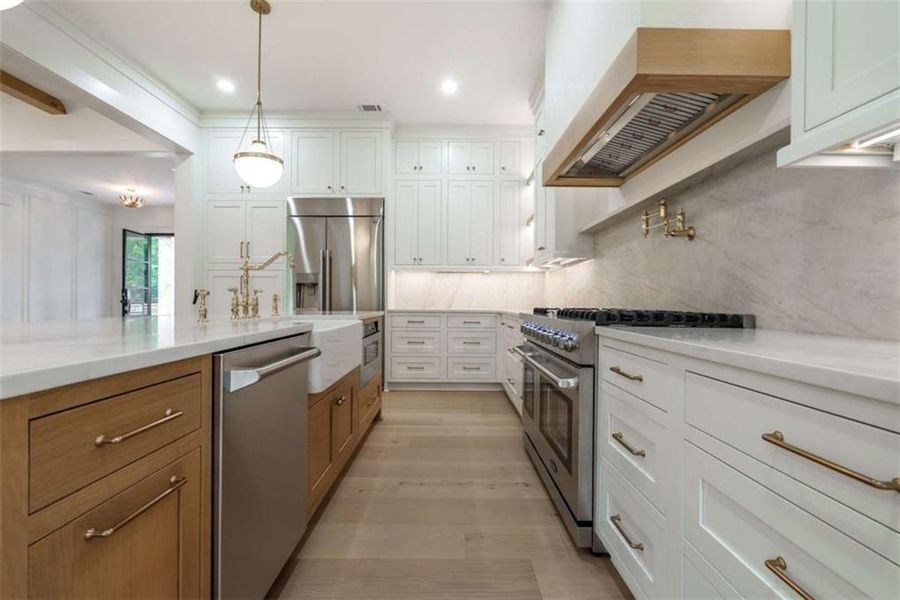 Furnished interior view inside a new home in , Monroe (Image 9).