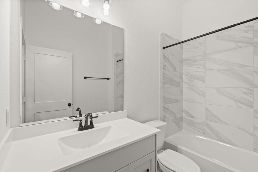 Furnished interior view inside a new home in Mulberry Farms, Santa Fe (Image 5). Furnished interior view inside a new home in Mulberry Farms, Santa Fe (Image 5).