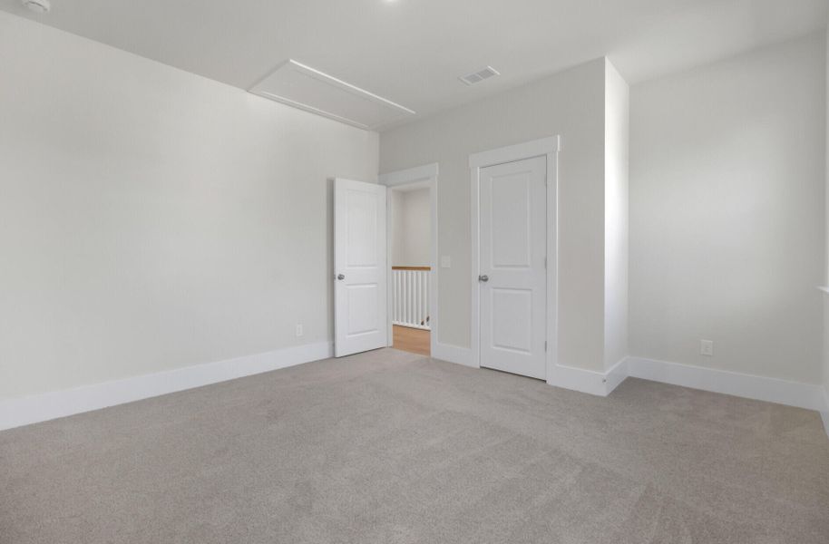 Spacious, unfurnished interior of a new home in , Johns Island (Image 36).