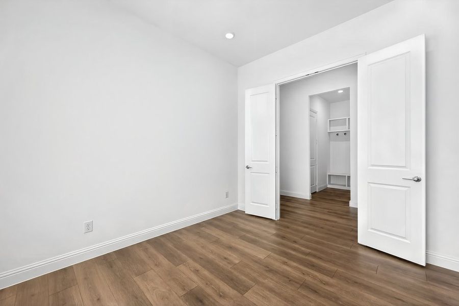 Spacious, unfurnished interior of a new home in The Ridge at Northlake, Northlake (Image 28). Spacious, unfurnished interior of a new home in The Ridge at Northlake, Northlake (Image 28).