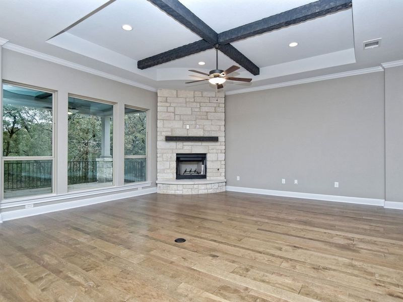Representative unfurnished interior of a home built from the Madera II by Giddens Homes in Scofield Farms Estates, Georgetown (Image 404).