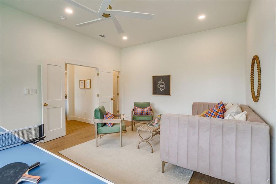 Furnished interior view inside a new home in , Burleson (Image 14).