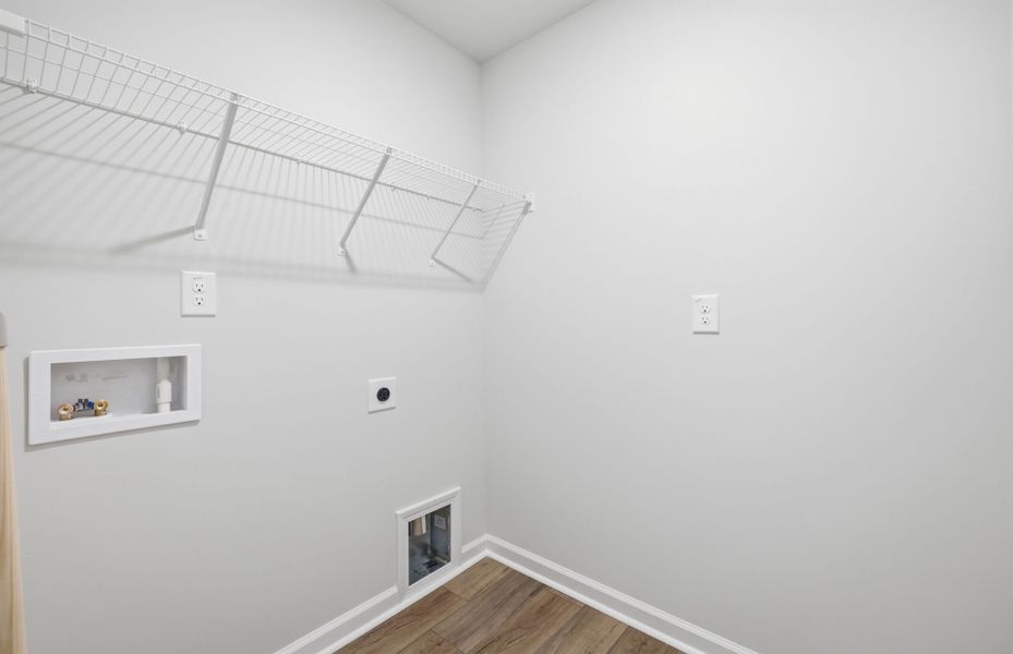 Spacious, unfurnished interior of a new home in Cambria, Garner (Image 23).