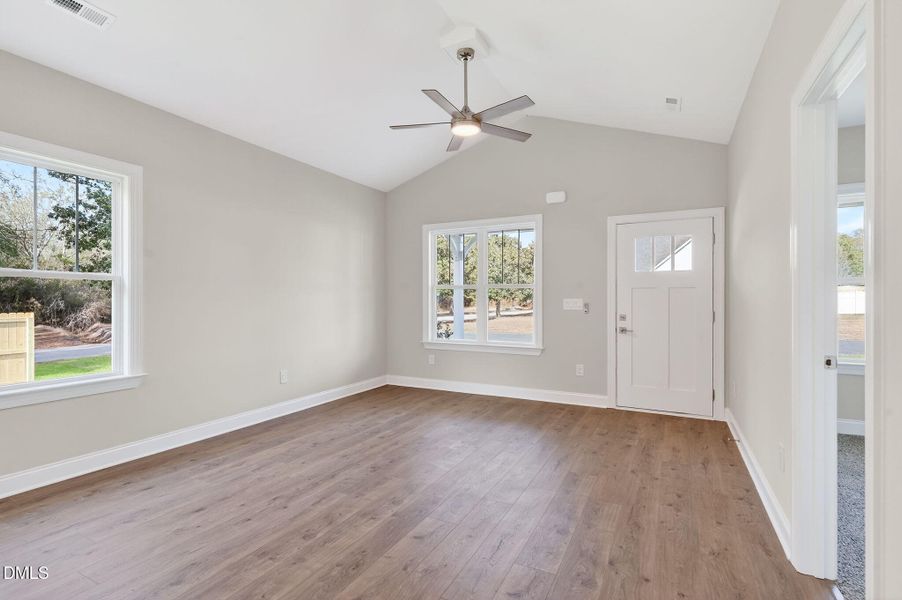 22-web-or-mls-_DSC1017