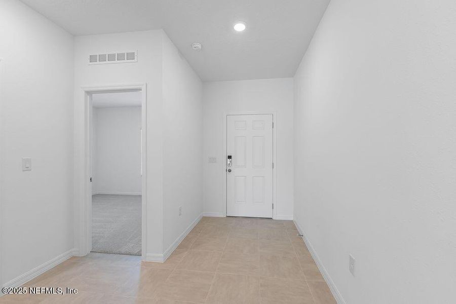 Spacious, unfurnished interior of a new home in Coopers Meadow, Jacksonville (Image 15). Spacious, unfurnished interior of a new home in Coopers Meadow, Jacksonville (Image 15).