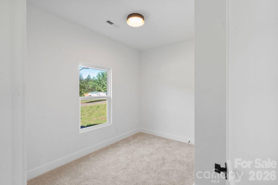 Spacious, unfurnished interior of a new home in , Shelby (Image 17).