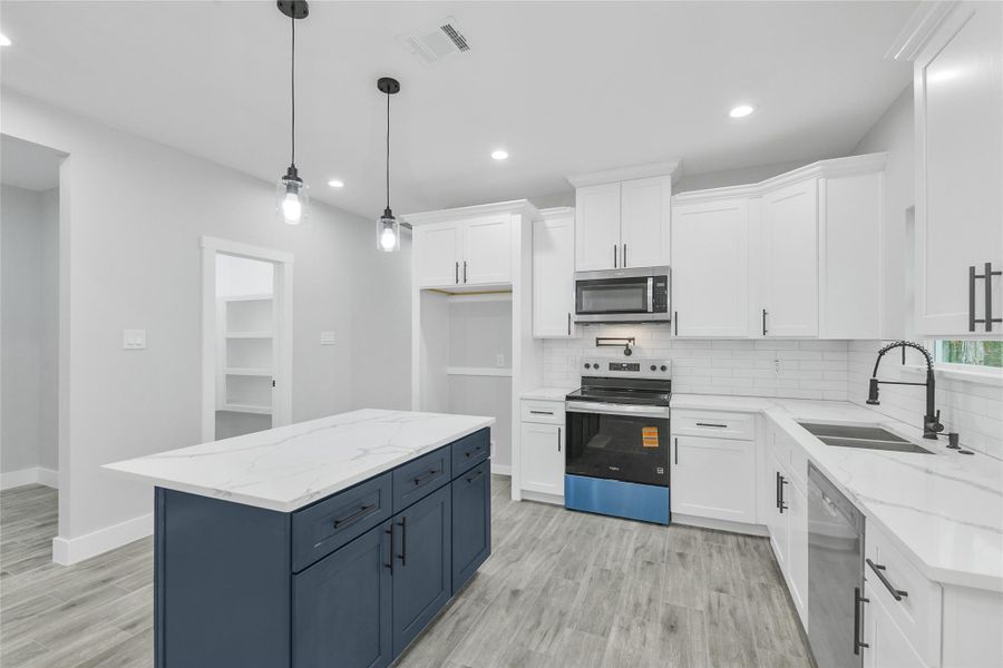 Furnished interior view inside a new home in , Willis (Image 6).