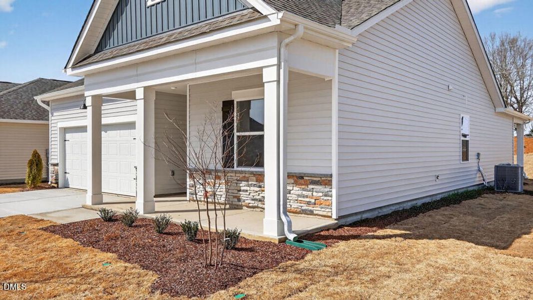 114-honeydew-dr-dr-horton-006