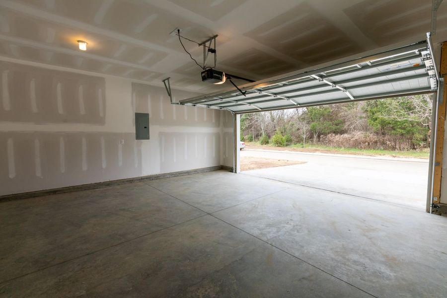 Representative unfurnished interior of a home built from the Dalton by Parkside Builders in The Parks of Mill Town, Chattanooga (Image 27).