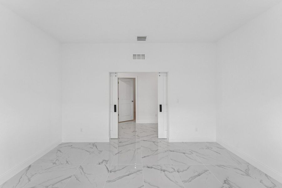 Image 29 of a home in . Image 29 of a home in .