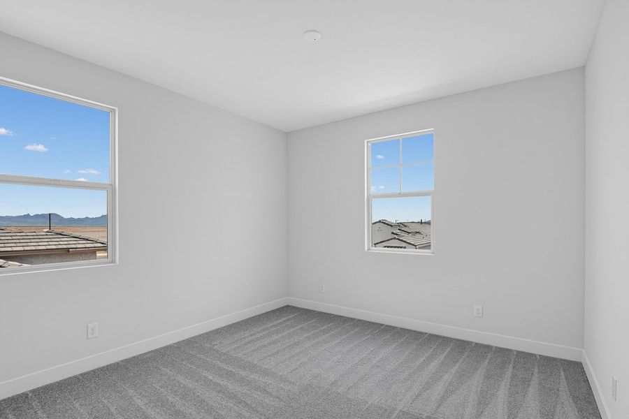Spacious, unfurnished interior of a new home in Verdin, Phoenix (Image 24).