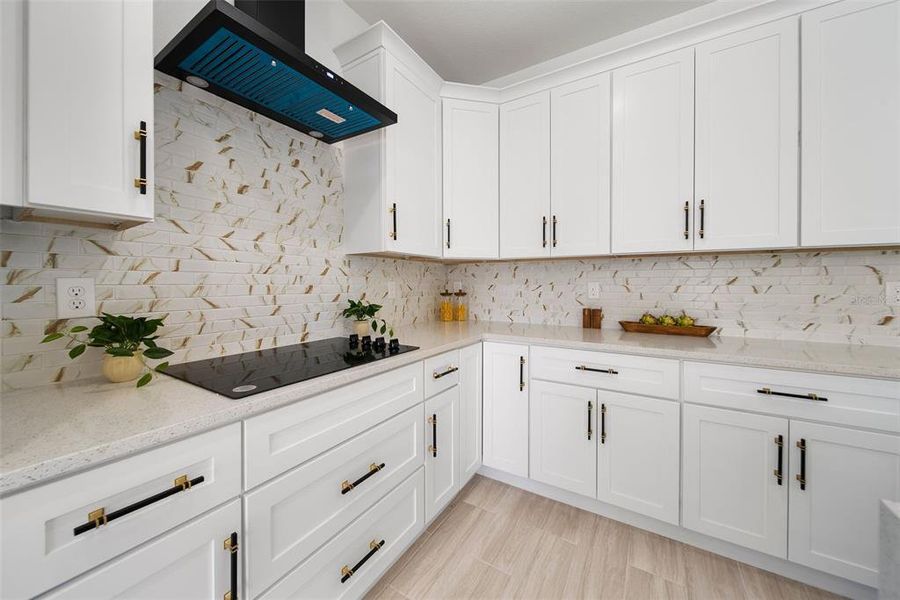 Furnished interior view inside a new home in , Orlando (Image 8).