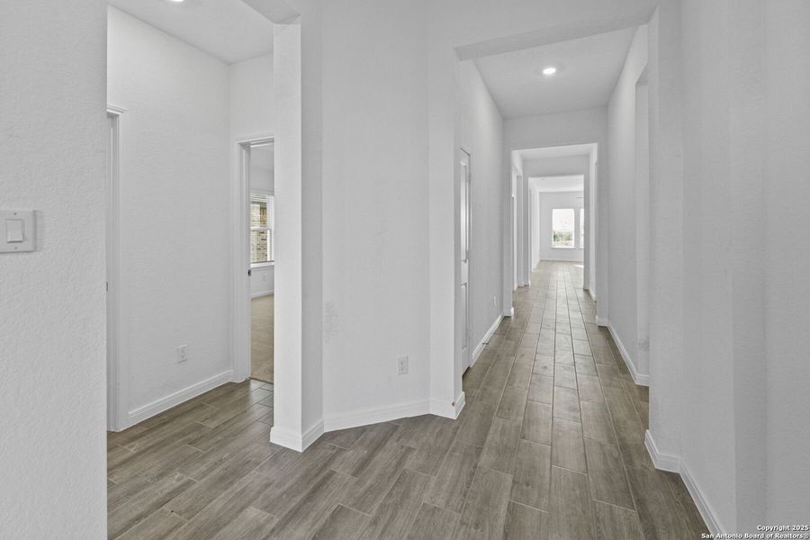 Spacious, unfurnished interior of a new home in Gatehouse: Brookstone II Collection, New Braunfels (Image 22). Spacious, unfurnished interior of a new home in Gatehouse: Brookstone II Collection, New Braunfels (Image 22).