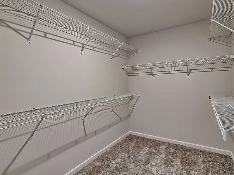 Spacious, unfurnished interior of a new home in Emanuel Creek, West Columbia (Image 14).