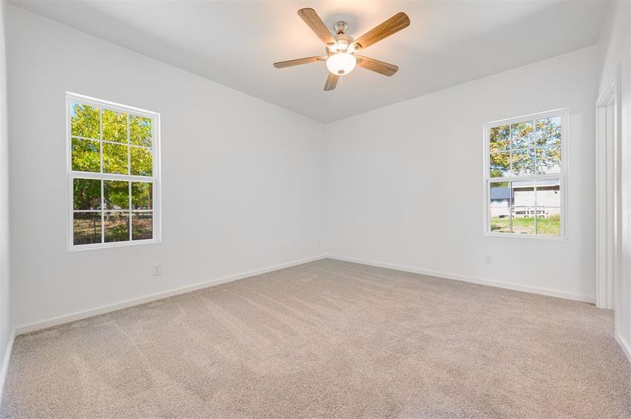 Spacious, unfurnished interior of a new home in , Cooper (Image 9).