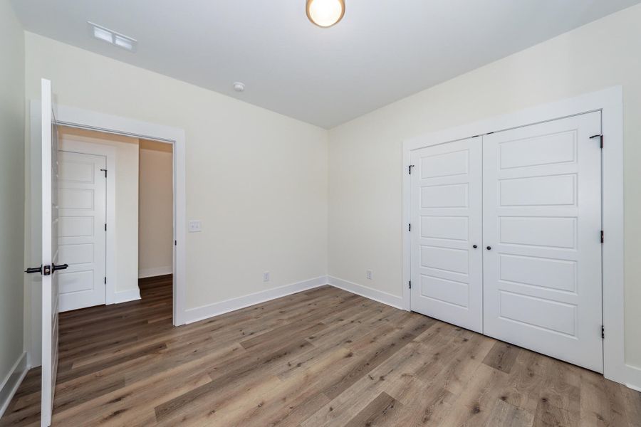 Spacious, unfurnished interior of a new home in , Huger (Image 16).