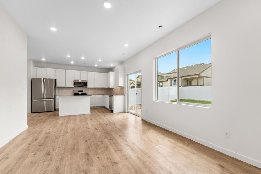 Spacious, unfurnished interior of a new home in Union Colony West, Greeley (Image 14). Spacious, unfurnished interior of a new home in Union Colony West, Greeley (Image 14).