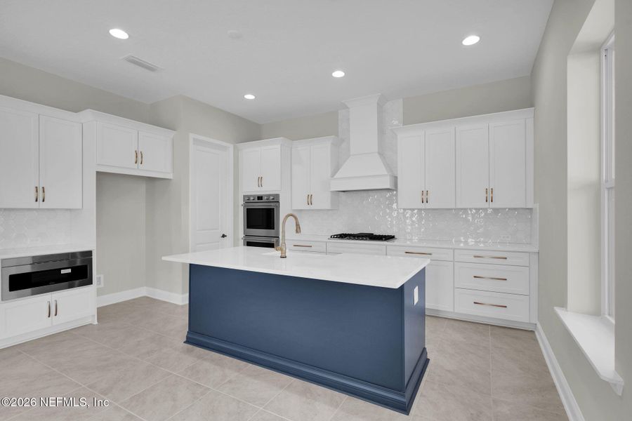 12-web-or-mls-180 Sienna_012