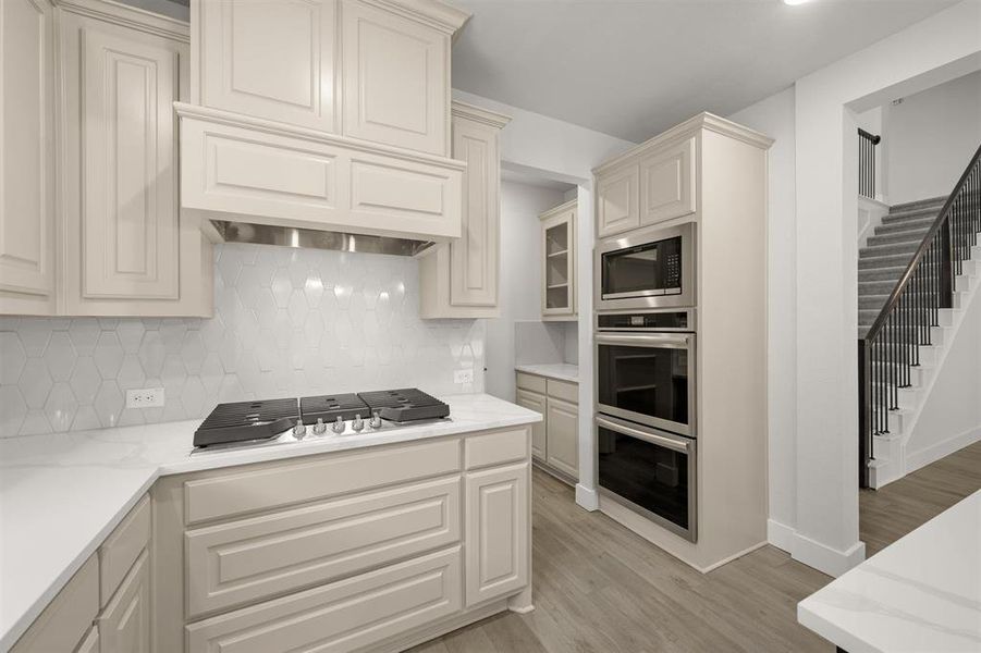 Furnished interior view inside a new home in Oaks of North Grove, Waxahachie (Image 18).